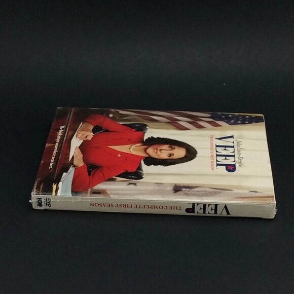 Veep: The Complete First Season DVD 2 Disc Set Sealed English French Spanish - Picture 3 of 7